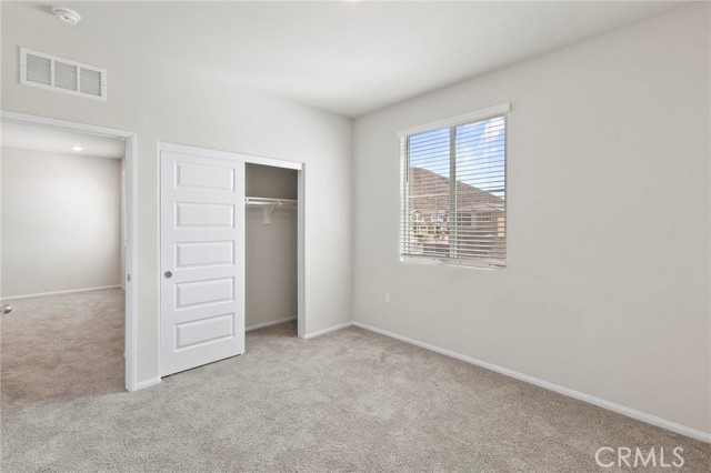 19409 Brush Creek Way, Lake Elsinore CA: https://media.crmls.org/medias/e05b0fb0-2e4f-4794-9e0c-9a74b93ece69.jpg