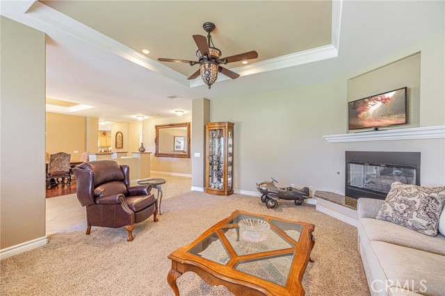 Image 6 of 72 For 2534 Desert Rose Drive