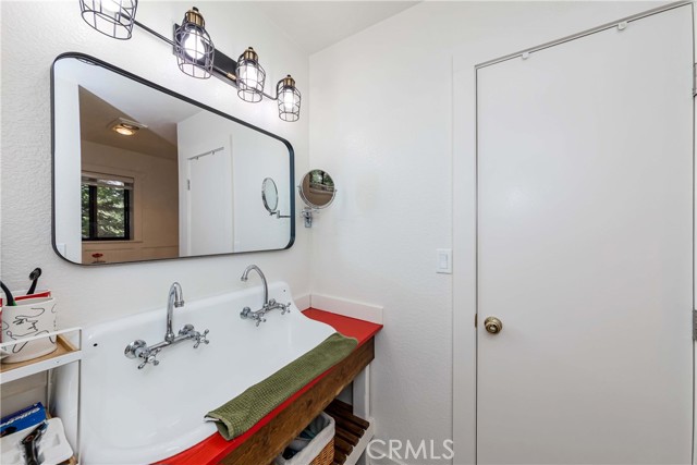 Detail Gallery Image 37 of 53 For 37751 Foxfield Rd, Angelus Oaks,  CA 92305 - 2 Beds | 2 Baths