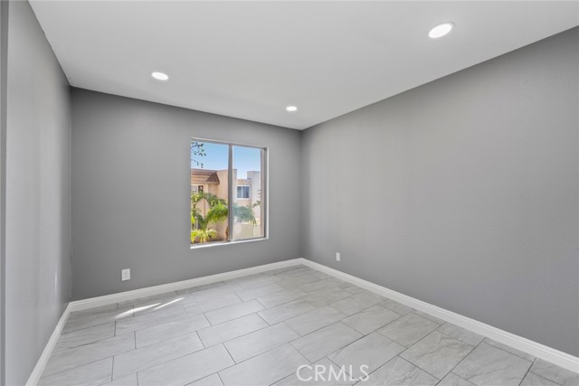 Detail Gallery Image 14 of 49 For 212 S Kraemer Bld #1212,  Placentia,  CA 92870 - 3 Beds | 2 Baths