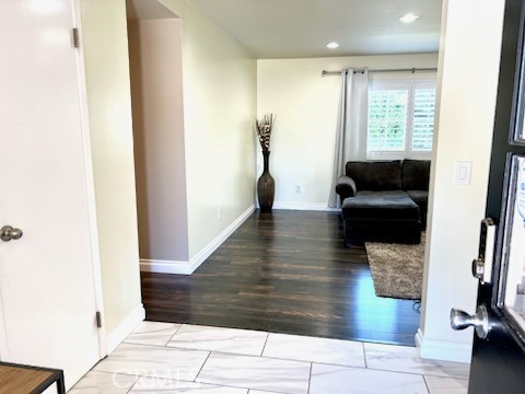 Detail Gallery Image 10 of 12 For 1484 Primrose, Upland,  CA 91786 - 3 Beds | 2 Baths