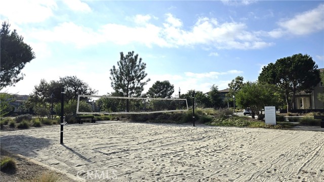 610 Cultivate, Irvine CA: https://media.crmls.org/medias/e05f336a-b649-4b4b-b508-693cfd53caf6.jpg