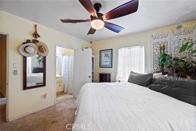 Detail Gallery Image 22 of 49 For 3010 Elmwood Ave, Bakersfield,  CA 93305 - 4 Beds | 2 Baths
