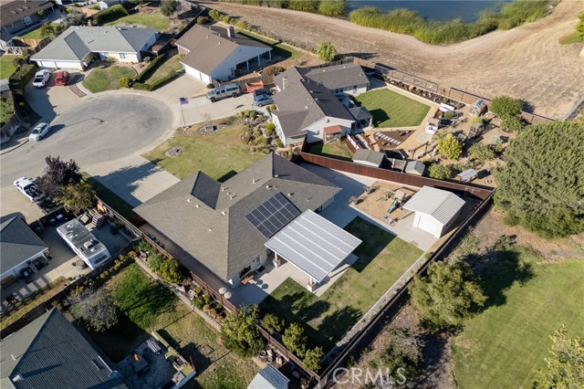 1216 Shady Glen Court, Santa Maria CA: https://media.crmls.org/medias/e05ffc4f-c045-4671-9752-fd1f85f52ce1.jpg