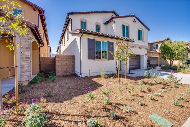 Detail Gallery Image 3 of 15 For 2265 Panama Dr, Corona,  CA 92883 - 5 Beds | 3/1 Baths