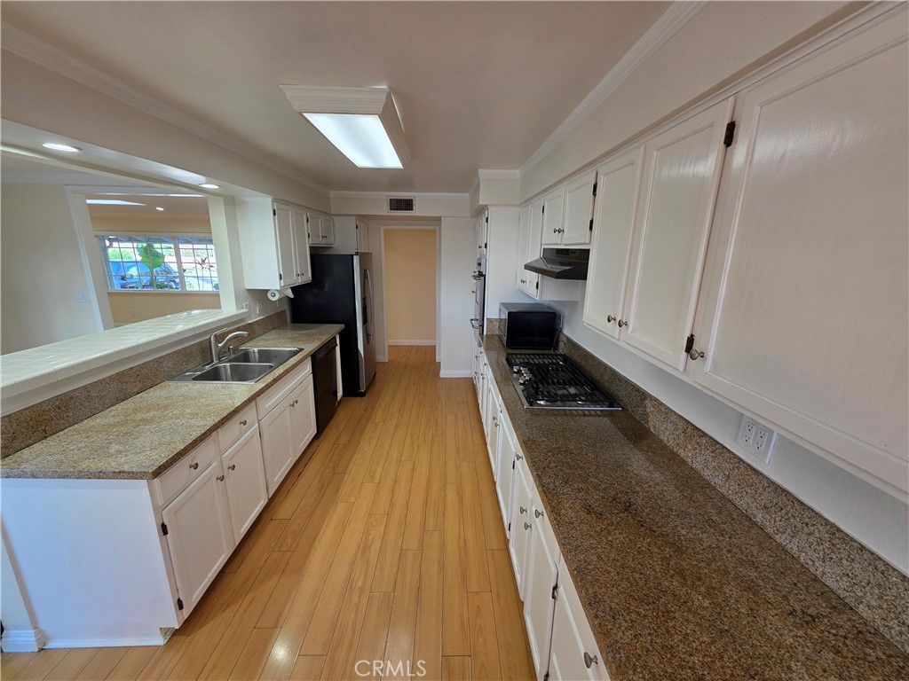 MLS #SR25251392 image #14