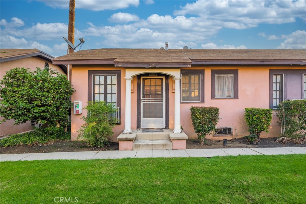 415 Riverdale DriveGlendale img 2