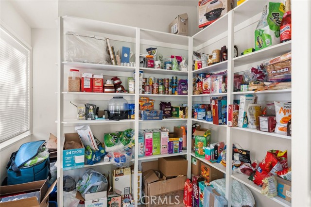 2870 Orange Avenue, Oroville CA: https://media.crmls.org/medias/e0638293-f19a-469c-a4f3-438d7e775b3a.jpg
