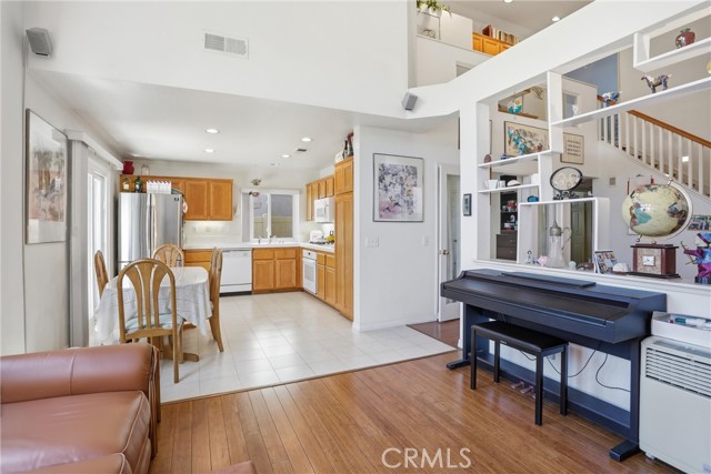 Detail Gallery Image 7 of 33 For 902 W Princess Palm, West Covina,  CA 91790 - 3 Beds | 3 Baths