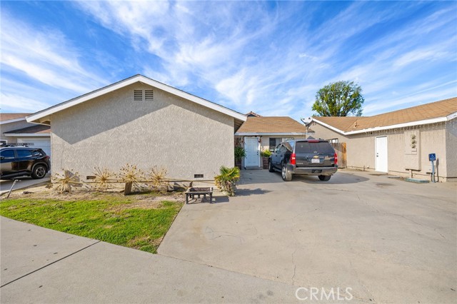 Detail Gallery Image 12 of 29 For 15551 Cornuta, Bellflower,  CA 90706 - – Beds | – Baths