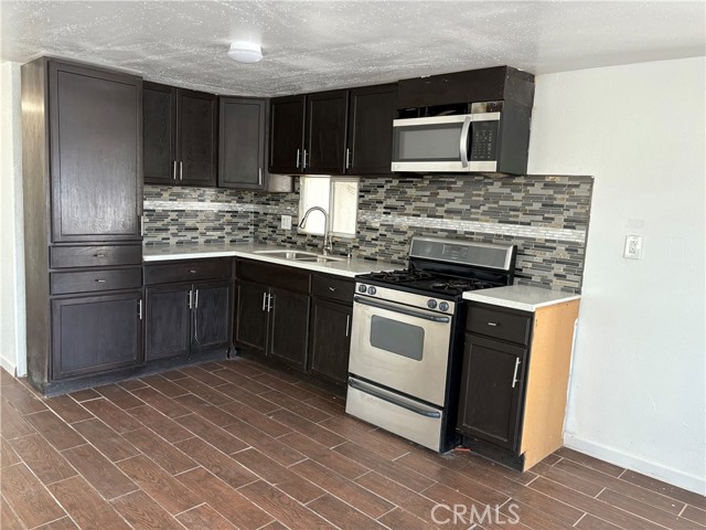 Detail Gallery Image 4 of 13 For 3524 East Avenue R, #157, Palmdale,  CA 93550 - 3 Beds | 1 Baths
