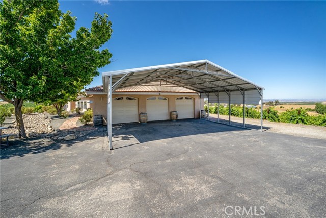 Detail Gallery Image 64 of 74 For 6172 Hawk Ridge Place, Paso Robles,  CA 93446 - 4 Beds | 3/1 Baths