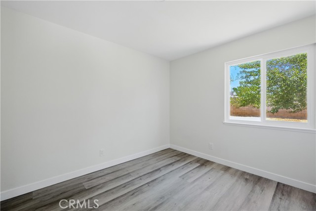 44242 Benald Street, Lancaster CA: https://media.crmls.org/medias/e0685cd2-38f7-42db-82ae-be4cd167c295.jpg
