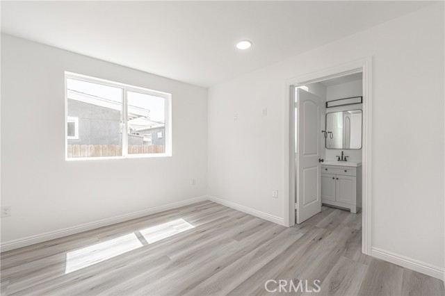Detail Gallery Image 20 of 72 For 3653 Halldale Ave, Los Angeles,  CA 90018 - – Beds | – Baths