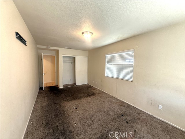 Detail Gallery Image 8 of 24 For 45572 Robinson Dr, Lancaster,  CA 93535 - 5 Beds | 3 Baths