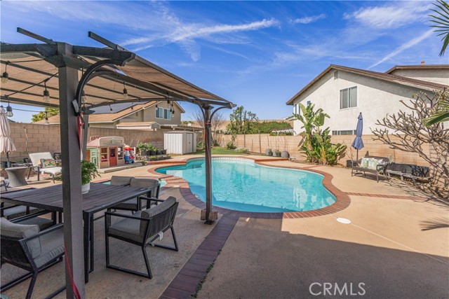 Detail Gallery Image 40 of 45 For 2410 S Sandpiper, Ontario,  CA 91761 - 4 Beds | 3 Baths