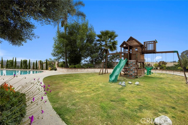 Detail Gallery Image 37 of 43 For 21930 Tolani Ct, Diamond Bar,  CA 91765 - 4 Beds | 3/1 Baths