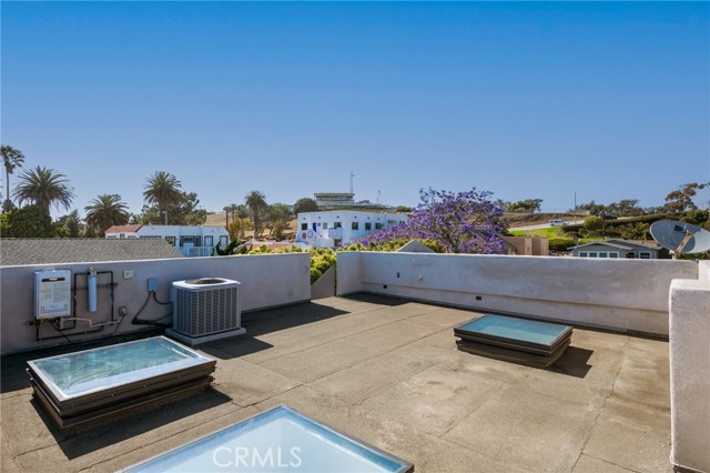 Detail Gallery Image 16 of 68 For 726 West 37th Street, San Pedro,  CA 90731 - – Beds | – Baths