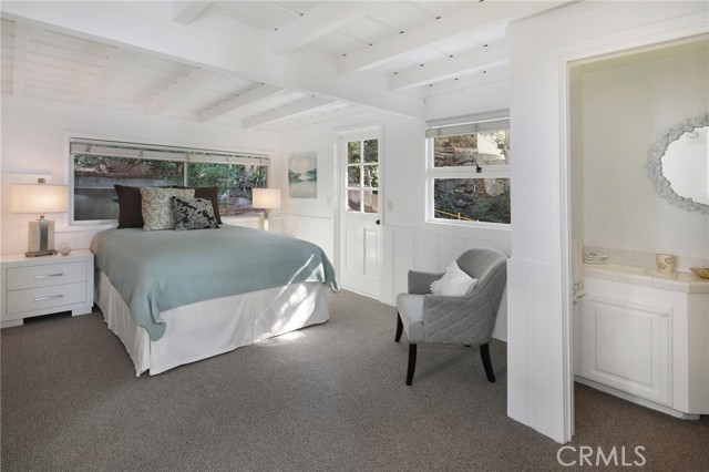 2856 Rounsevel Terrace, Laguna Beach CA: https://media.crmls.org/medias/e06a14ef-6195-4236-8f57-42b2e4402528.jpg