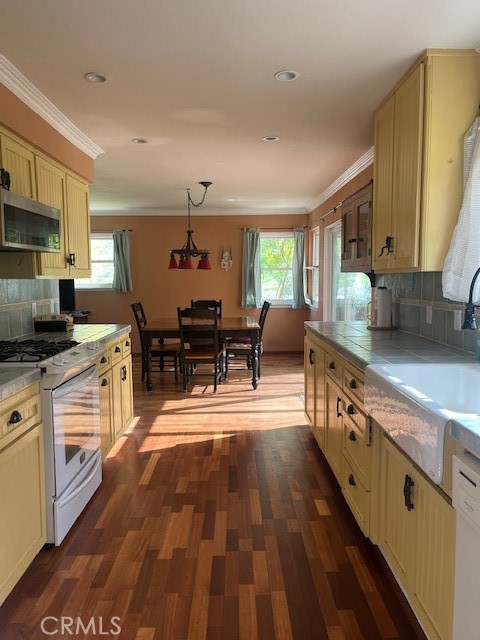 Detail Gallery Image 12 of 24 For 10905 Escondido, Atascadero,  CA 93422 - 3 Beds | 2 Baths