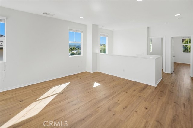 MLS #SR25248596 image #24