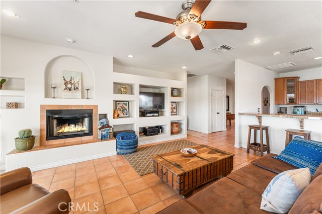 Detail Gallery Image 10 of 41 For 7515 Rio Vista, Big River,  CA 92242 - 4 Beds | 2/1 Baths