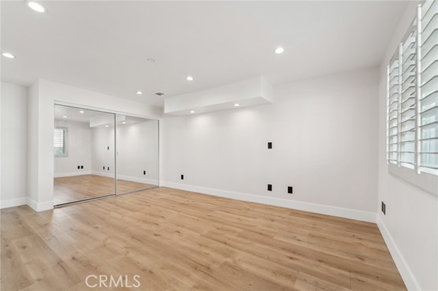 1536 Wollacott Street, Redondo Beach CA: https://media.crmls.org/medias/e06d15c2-157b-4b18-9d0f-ce246b4dafe4.jpg