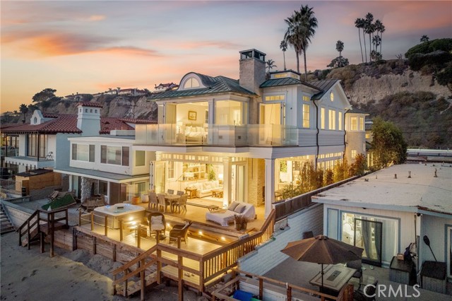 Detail Gallery Image 9 of 74 For 35167 Beach Road, Dana Point,  CA 92624 - 5 Beds | 4/1 Baths