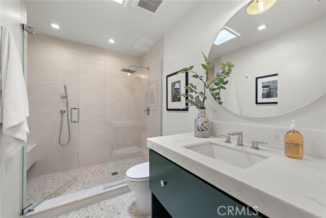 Image 40 of 64 For 4709 Hampden Road