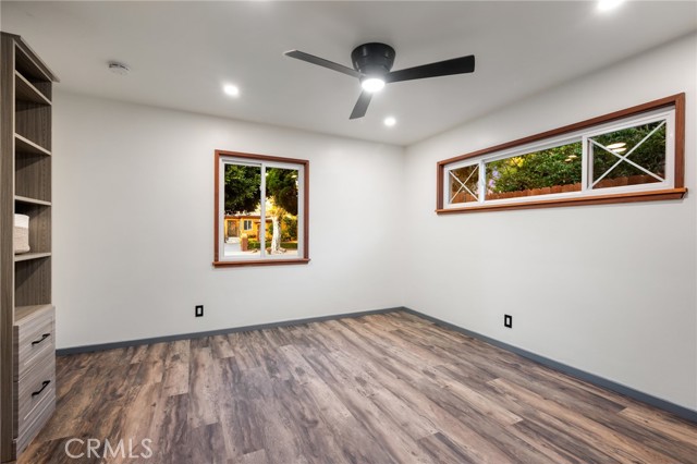 7424 W 85th Street, Los Angeles CA: https://media.crmls.org/medias/e06e25ec-f072-44a7-b9ab-2eff570a83ee.jpg