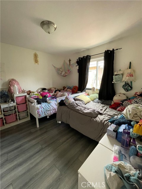 Detail Gallery Image 5 of 11 For 1648 E 110th, Los Angeles,  CA 90059 - – Beds | – Baths