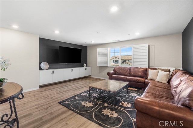 Detail Gallery Image 43 of 70 For 5149 Sammy Hagar, Fontana,  CA 92336 - 6 Beds | 4/1 Baths