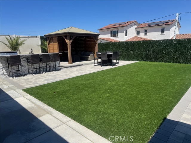 4029 Bridle Court, Palmdale CA: https://media.crmls.org/medias/e06f6198-8907-488b-afda-4c7082deceae.jpg