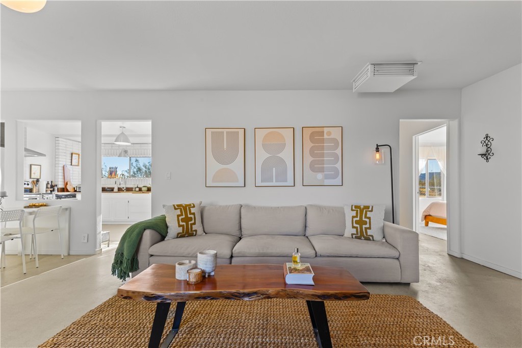 MLS #IV25262213 image #10