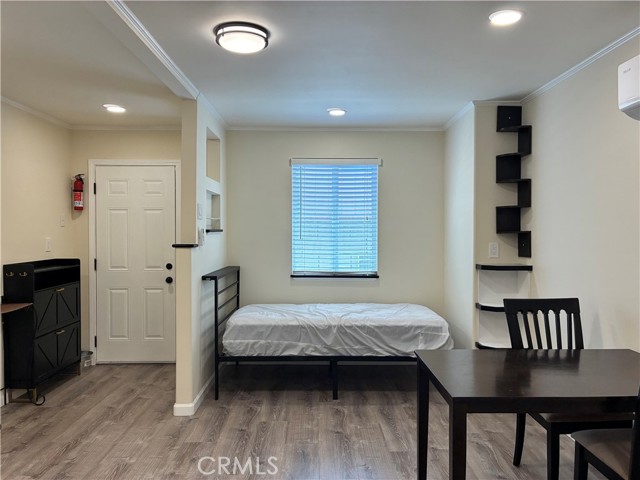 15202 Lorne Street, Panorama City CA: https://media.crmls.org/medias/e0701b2b-e36f-449d-9c02-c554824d1817.jpg