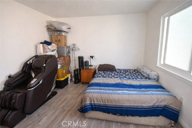 Detail Gallery Image 5 of 20 For 1001 E Grant St, Santa Ana,  CA 92701 - 2 Beds | 1/1 Baths