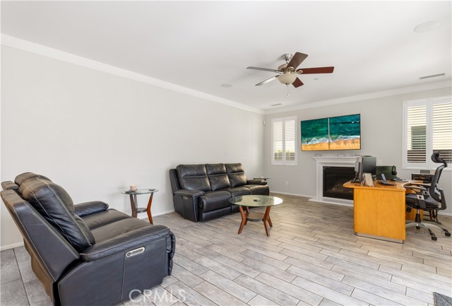 Detail Gallery Image 7 of 38 For 25430 Temescal Valley Ln, Corona,  CA 92883 - 4 Beds | 2/1 Baths