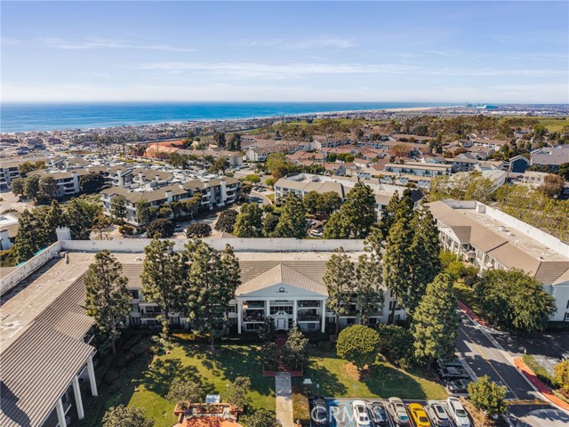 Detail Gallery Image 20 of 30 For 102 Scholz Plaza #239,  Newport Beach,  CA 92663 - 1 Beds | 1 Baths