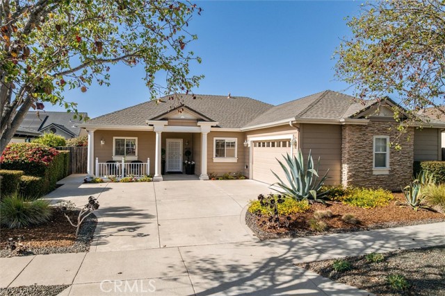 1432 Blackberry Avenue, Arroyo Grande CA: https://media.crmls.org/medias/e070909a-a8a9-430a-b4dc-3dcf1c722e15.jpg