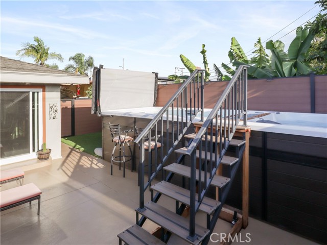 Detail Gallery Image 48 of 56 For 2425 Heather Ave, Long Beach,  CA 90815 - 3 Beds | 3 Baths