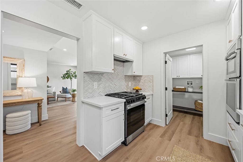 MLS #OC26160637 image #6