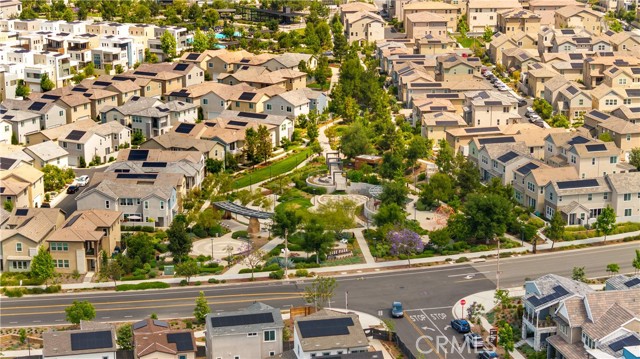 470 Lobata, Irvine CA: https://media.crmls.org/medias/e07284d2-a073-4889-ad7c-eb46830e3bd1.jpg