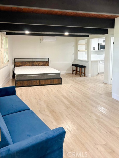 553 Pioneer Road, Lake Arrowhead CA: https://media.crmls.org/medias/e073d628-6e0f-4f78-9745-66a0ef4318b9.jpg