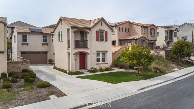 29048 N West Hills Drive, Valencia CA: https://media.crmls.org/medias/e0742e35-da9d-471d-b356-e2c365eb68f3.jpg