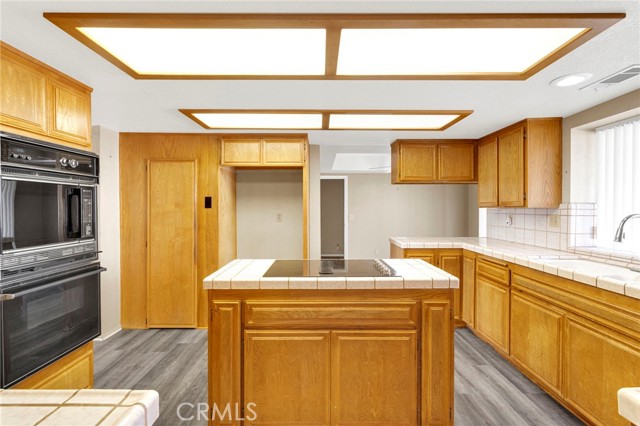 Detail Gallery Image 18 of 66 For 16466 Tude, Apple Valley,  CA 92307 - 4 Beds | 3 Baths