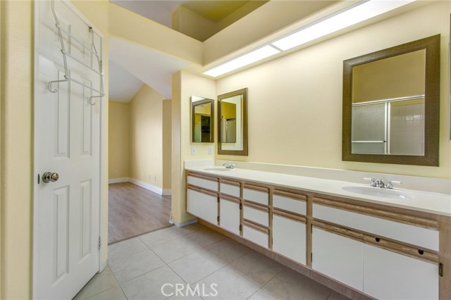 7923 E Quinn Drive, Anaheim CA: https://media.crmls.org/medias/e074c95e-85b9-458e-bf31-6d1b0d95e406.jpg