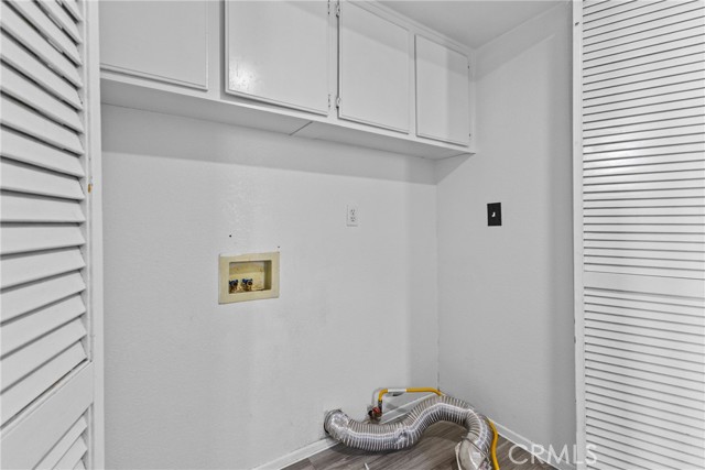 Detail Gallery Image 17 of 69 For 13806 Salado, Victorville,  CA 92392 - 4 Beds | 3 Baths