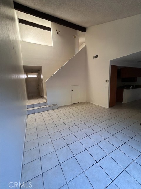 6100 Arbutus Avenue, 2 photo 8