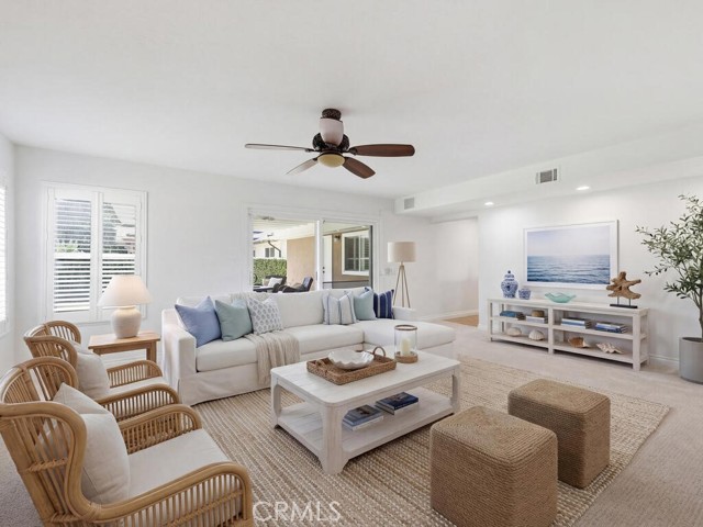 Detail Gallery Image 17 of 48 For 24741 Calle El Toro Grande, Lake Forest,  CA 92630 - 4 Beds | 3 Baths