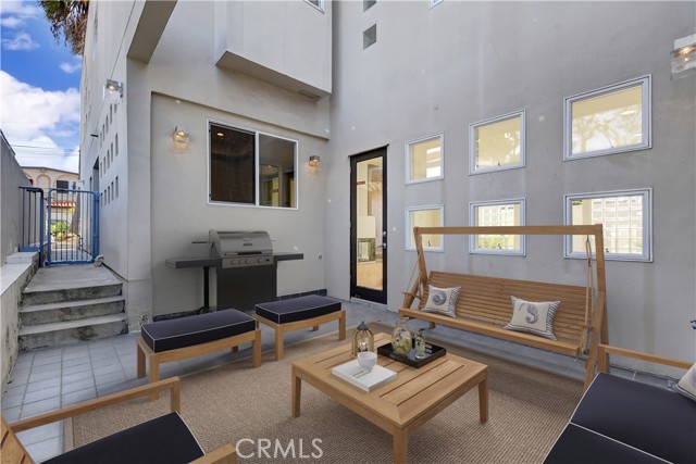 Detail Gallery Image 29 of 50 For 1235 2nd St, Hermosa Beach,  CA 90254 - 5 Beds | 3/1 Baths